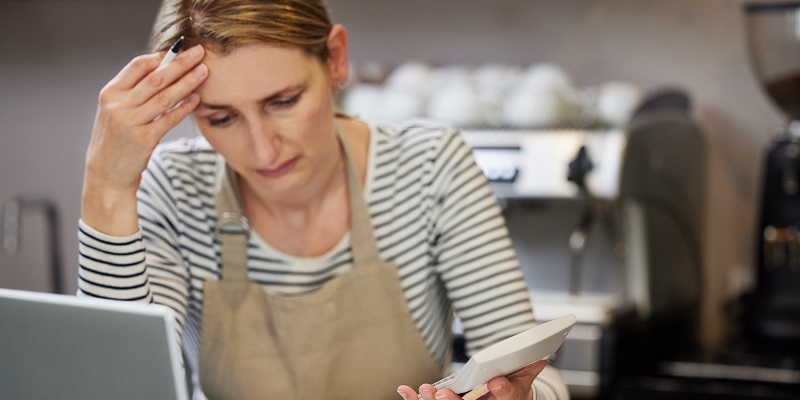 Cash storage by merchants